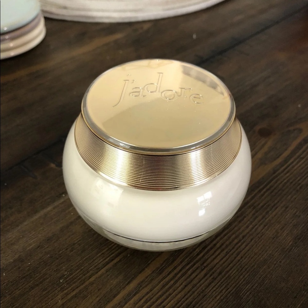 Body creme